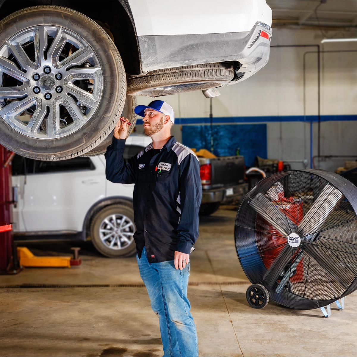 Maxx Air Pro FLEX Series 42 In. 2-Speed Belt Drive Drum Fan